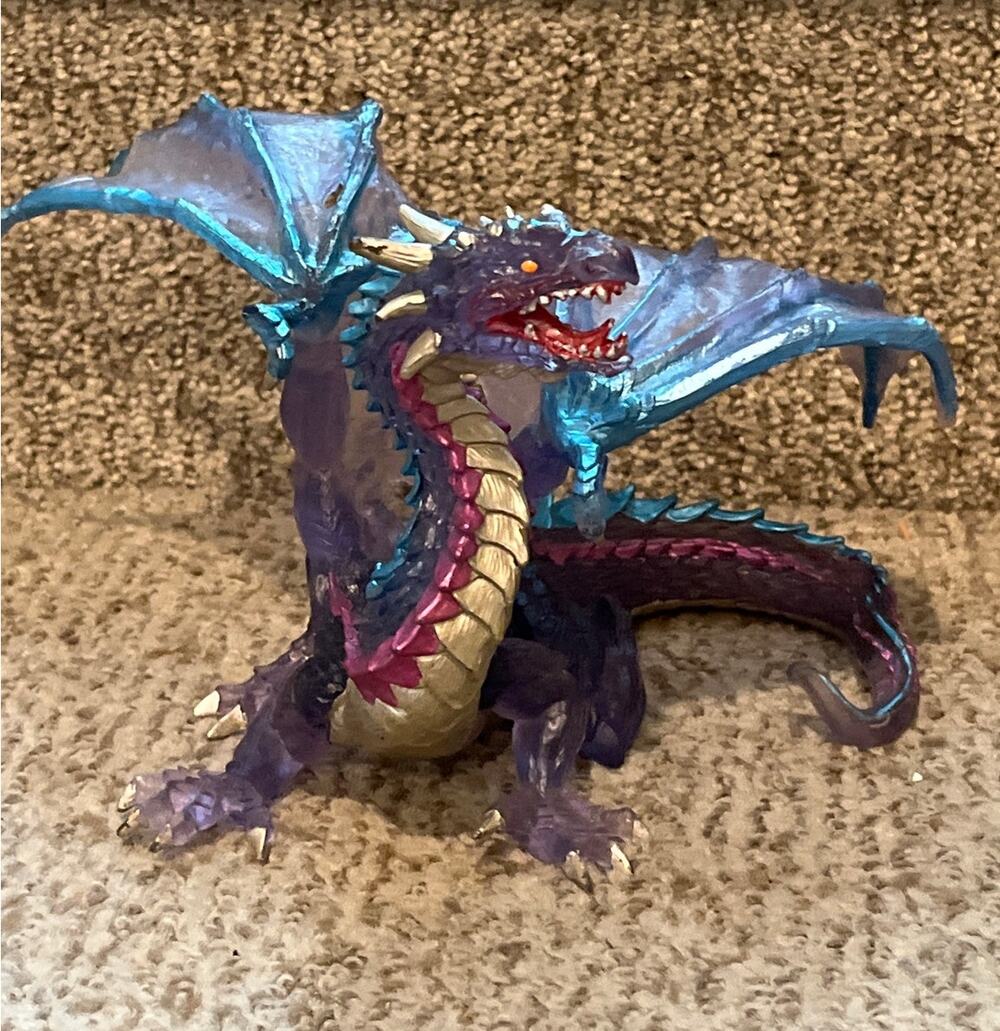 Safari Ltd. Cloud Dragon Figurine
